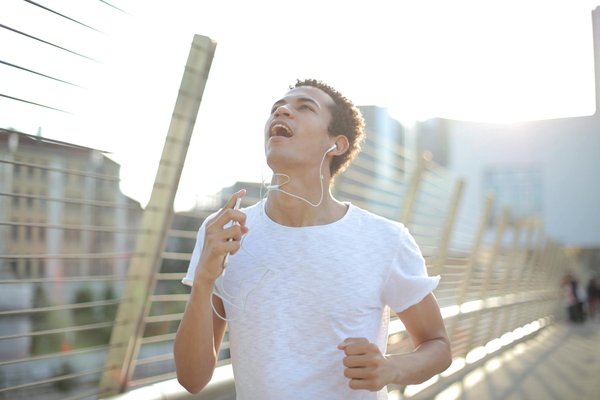 Quels sont les avantages de choisir la Clinique Poirier pour ses soins dentaires ?